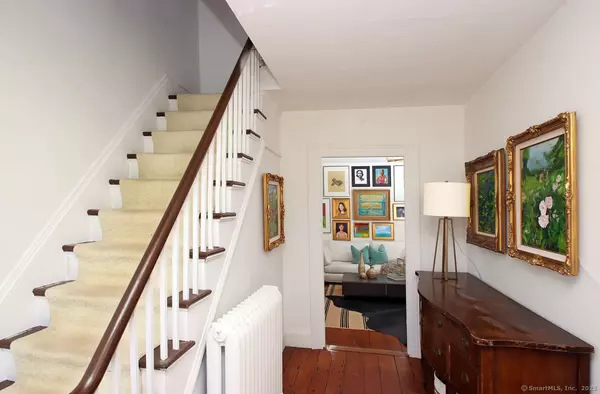 Madison, CT 06443,917 Boston Post Road