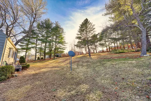 Waterbury, CT 06704,223 Bucks Hill Road