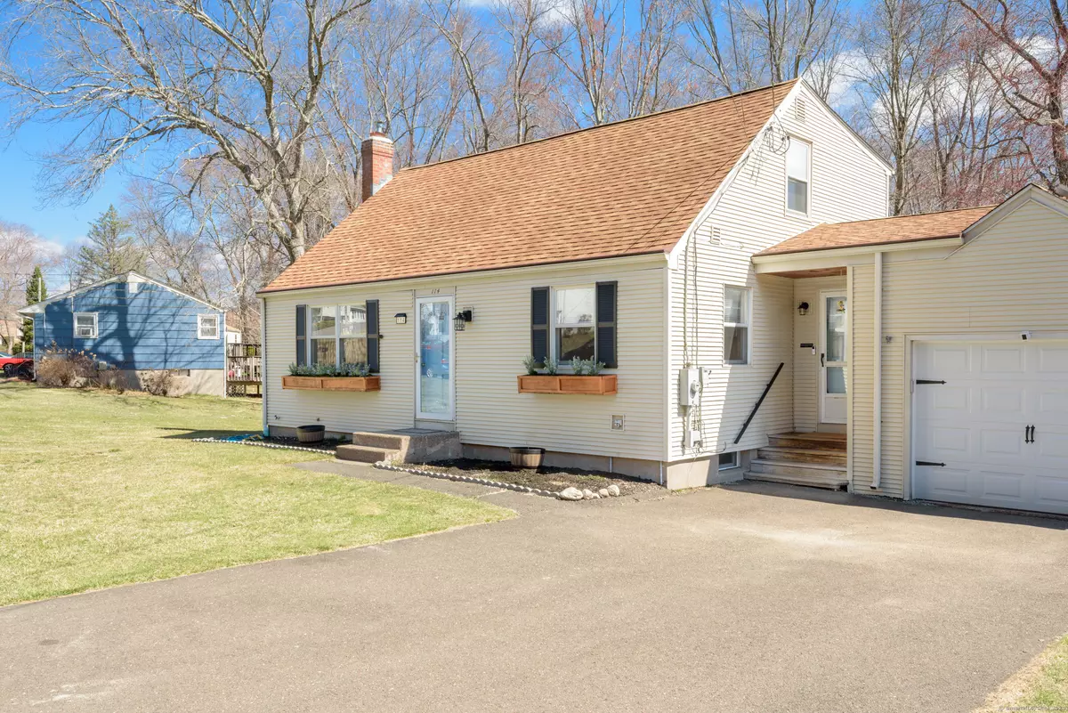 Vernon, CT 06066,114 Overbrook Drive