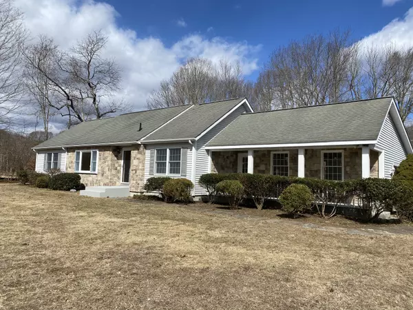 1 Lantern Court #1, Clinton, CT 06413