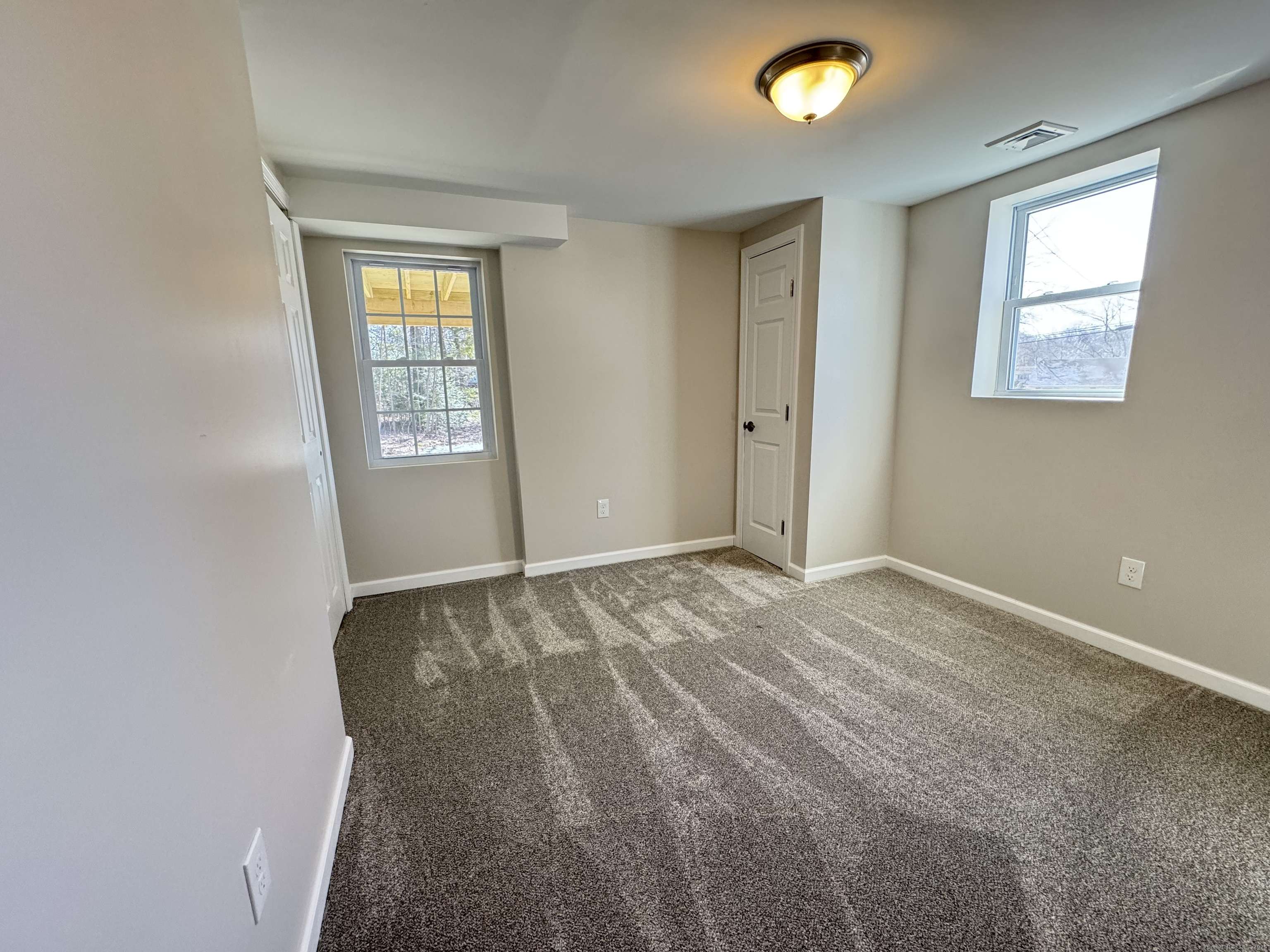 Torrington, CT 06790,183 County Road