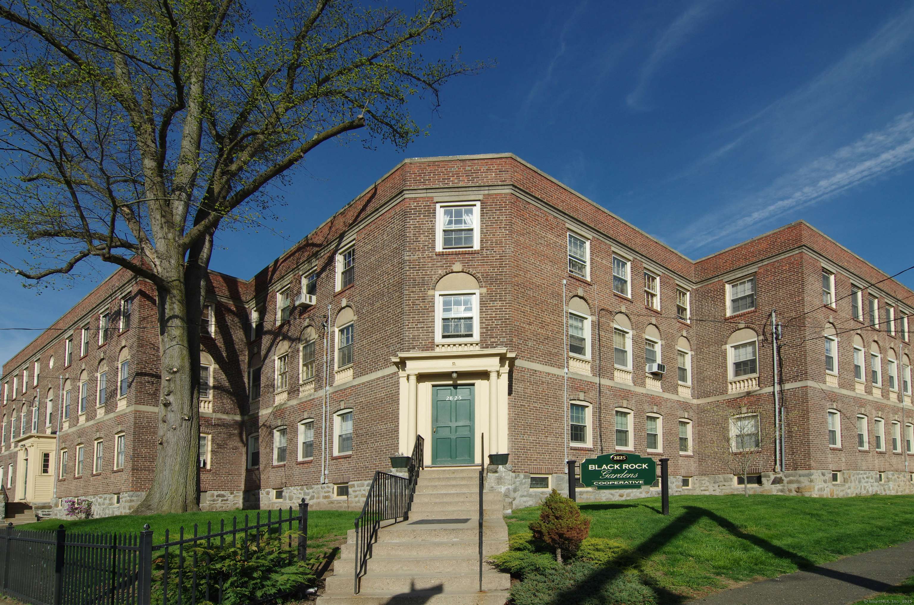 2811 Fairfield Avenue #1, Bridgeport, CT 06605