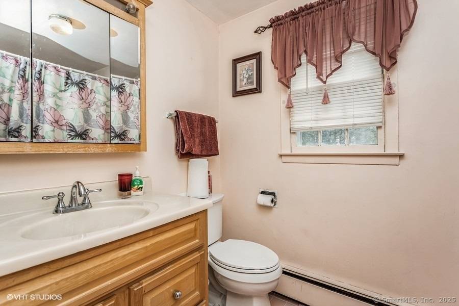 Stamford, CT 06902,20 Clorinda Court