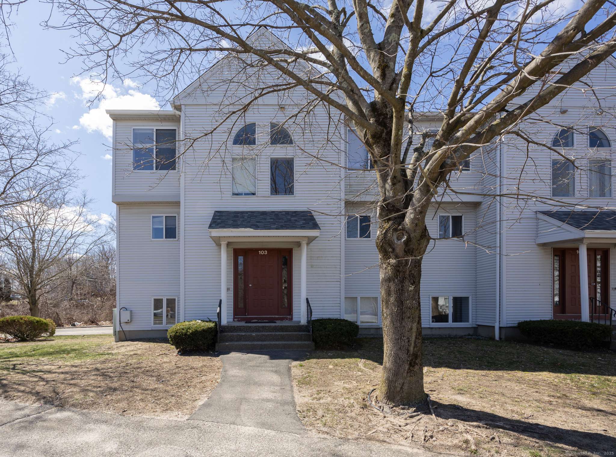 Waterbury, CT 06704,103 Hamden Avenue #B