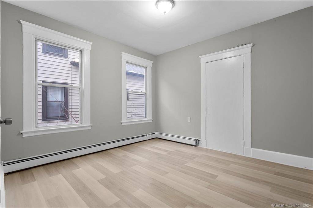 New Haven, CT 06511,260 Orchard Street #2nd Flr