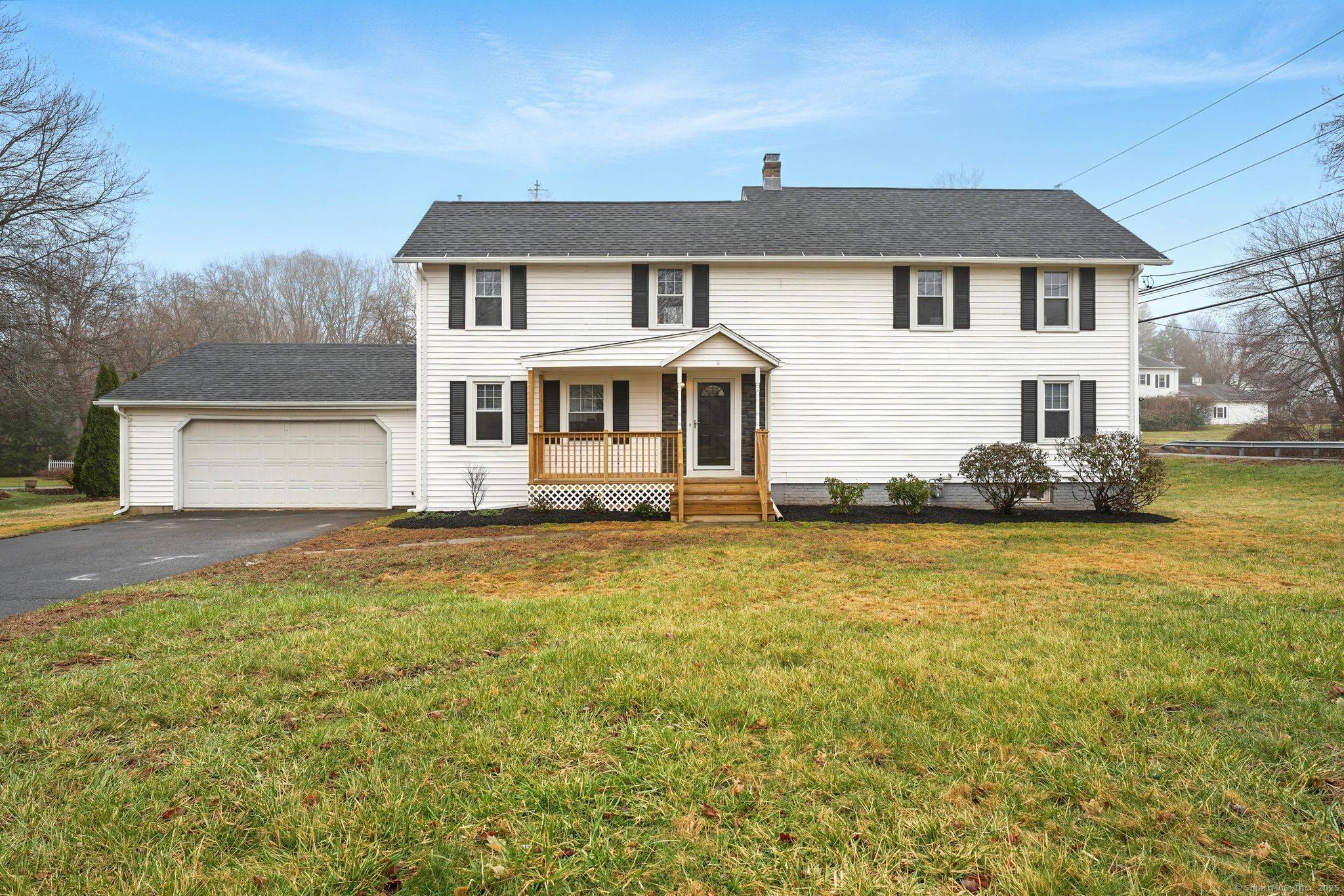 1 River Bend Lane, Windsor, CT 06095