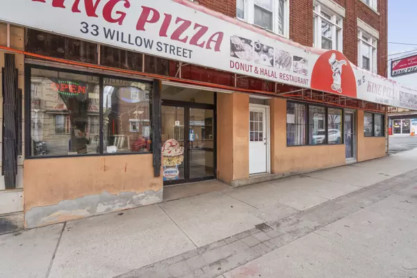 Waterbury, CT 06710,33 Willow Street