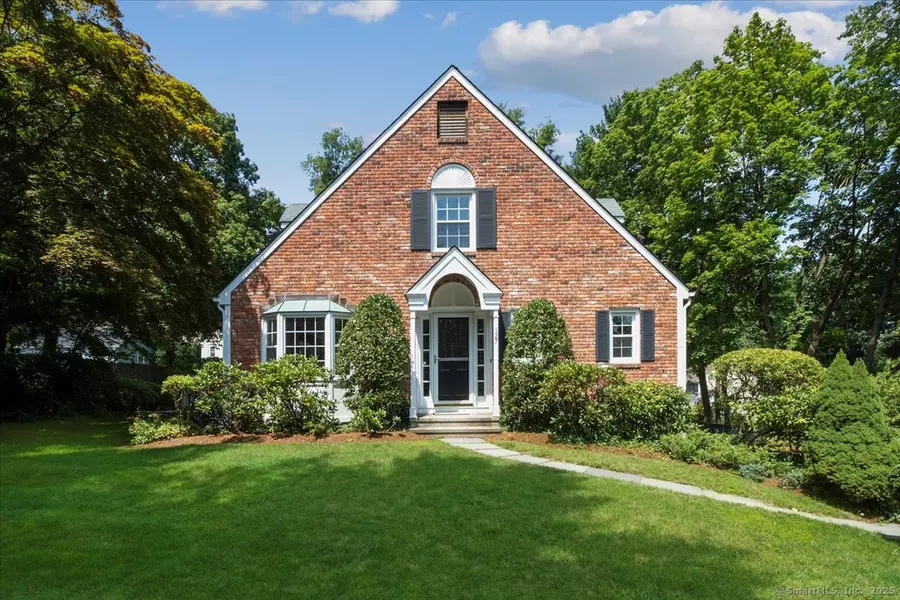 127 Richmond Hill Road, New Canaan, CT 06840