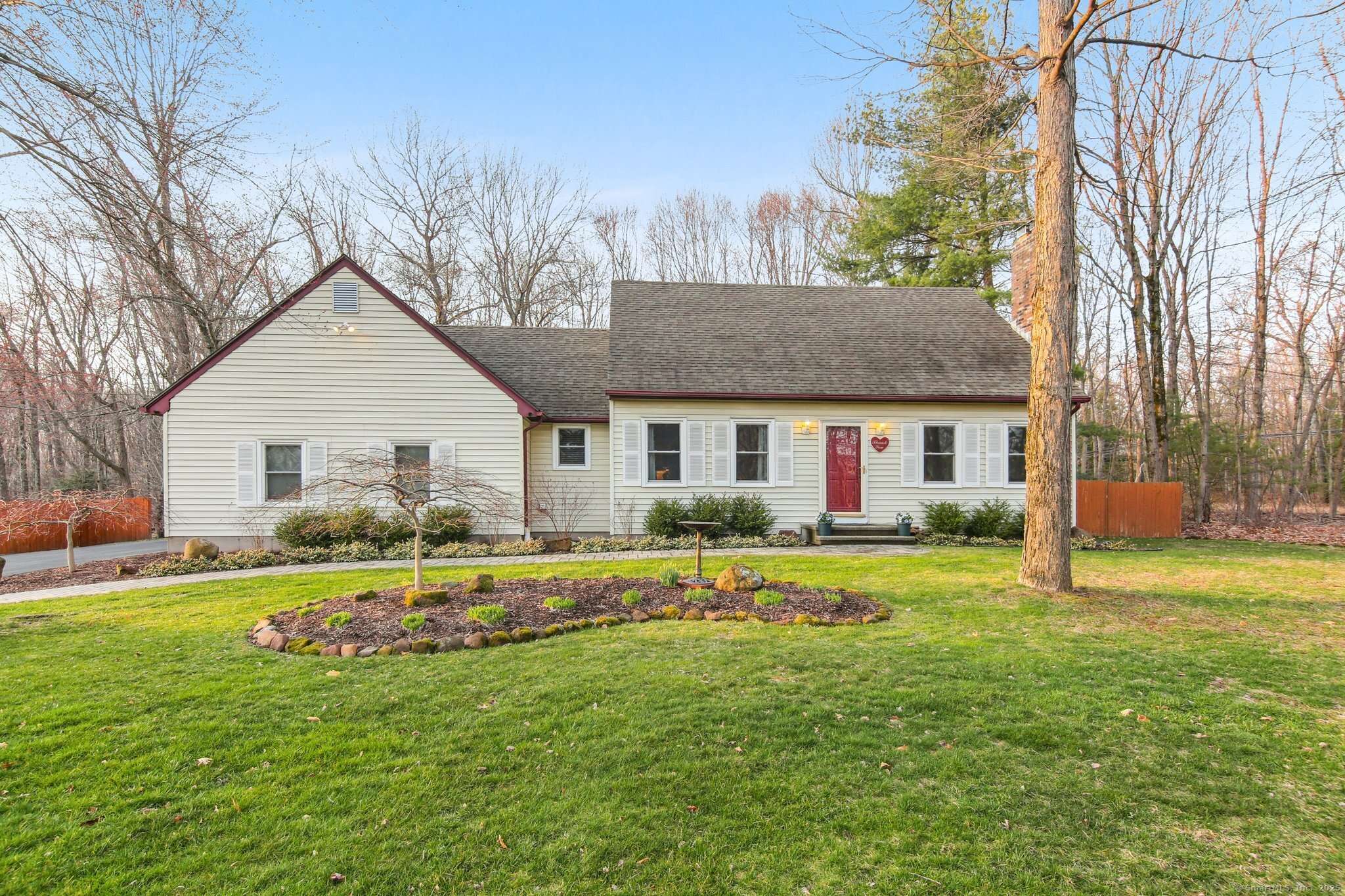 2 Cope Farms Road, Farmington, CT 06032