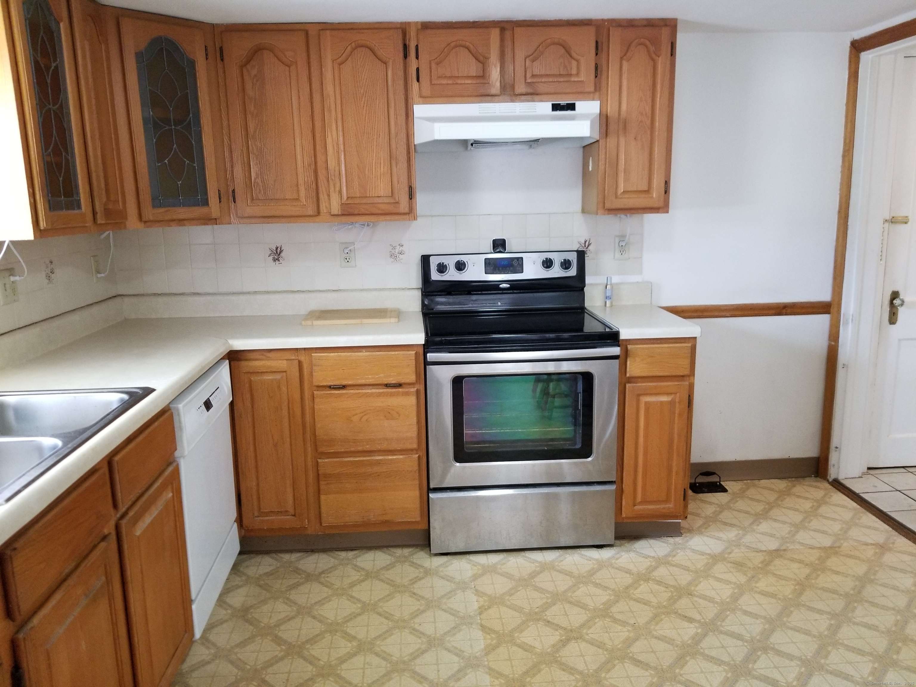 Manchester, CT 06042,80 Bowers Street