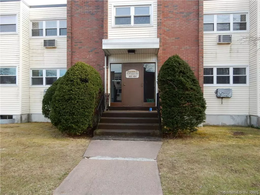 Manchester, CT 06040,36 Thompson Road #APT B