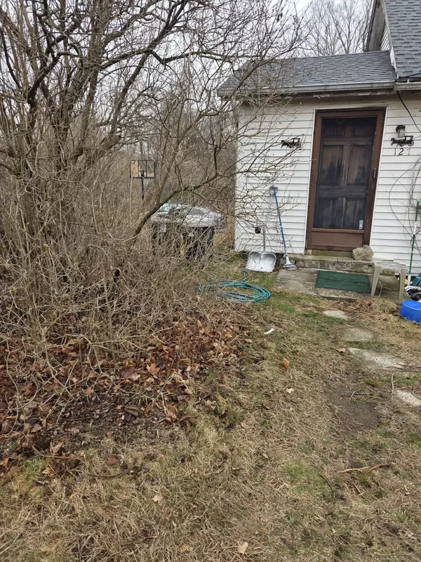 Columbia, CT 06237,127 Route 6