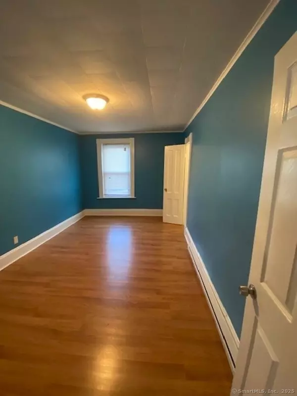 Waterbury, CT 06710,266 Willow Street