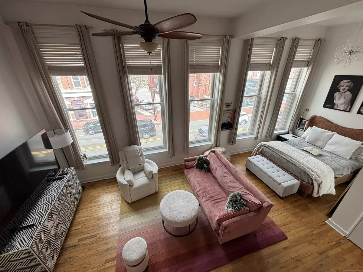 Norwalk, CT 06854,134 Washington Street #APT 201