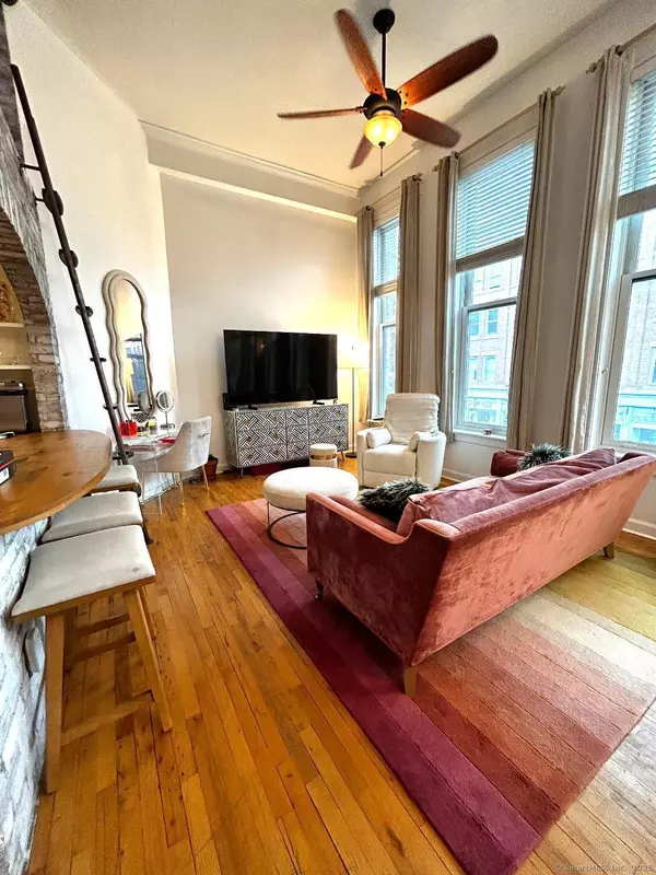 Norwalk, CT 06854,134 Washington Street #APT 201
