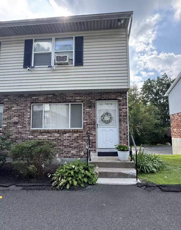 200 Yale Street #1B, Waterbury, CT 06704