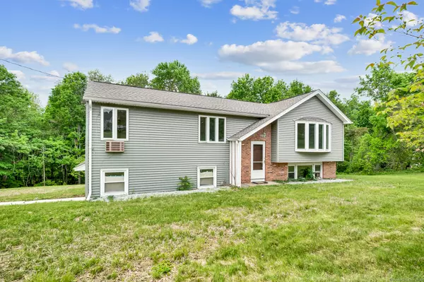Somers, CT 06071,18 Hillcrest Drive