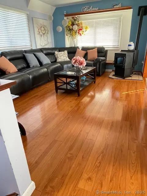 Waterbury, CT 06704,595 Bucks Hill Road