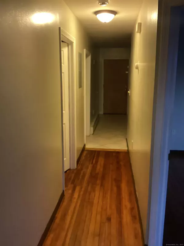 East Hartford, CT 06108,58-60 Elmer Street