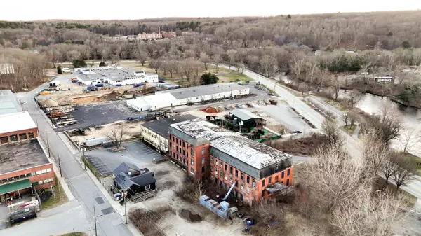 Putnam, CT 06260,83 Canal Street