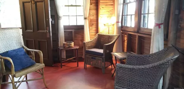 Branford, CT 06405,1-3 Parker Memorial Drive