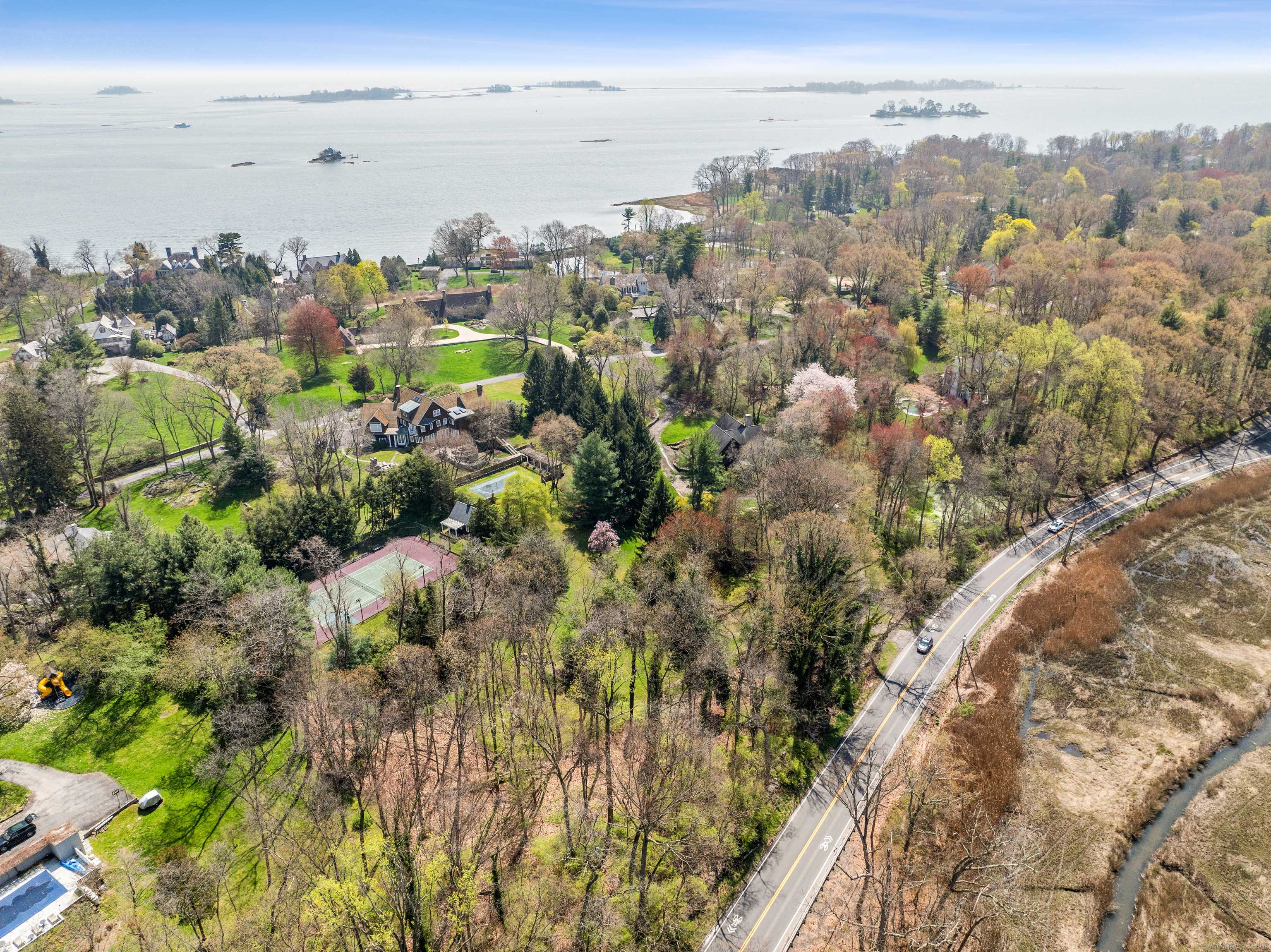 Norwalk, CT 06854,13 Hilltop Road