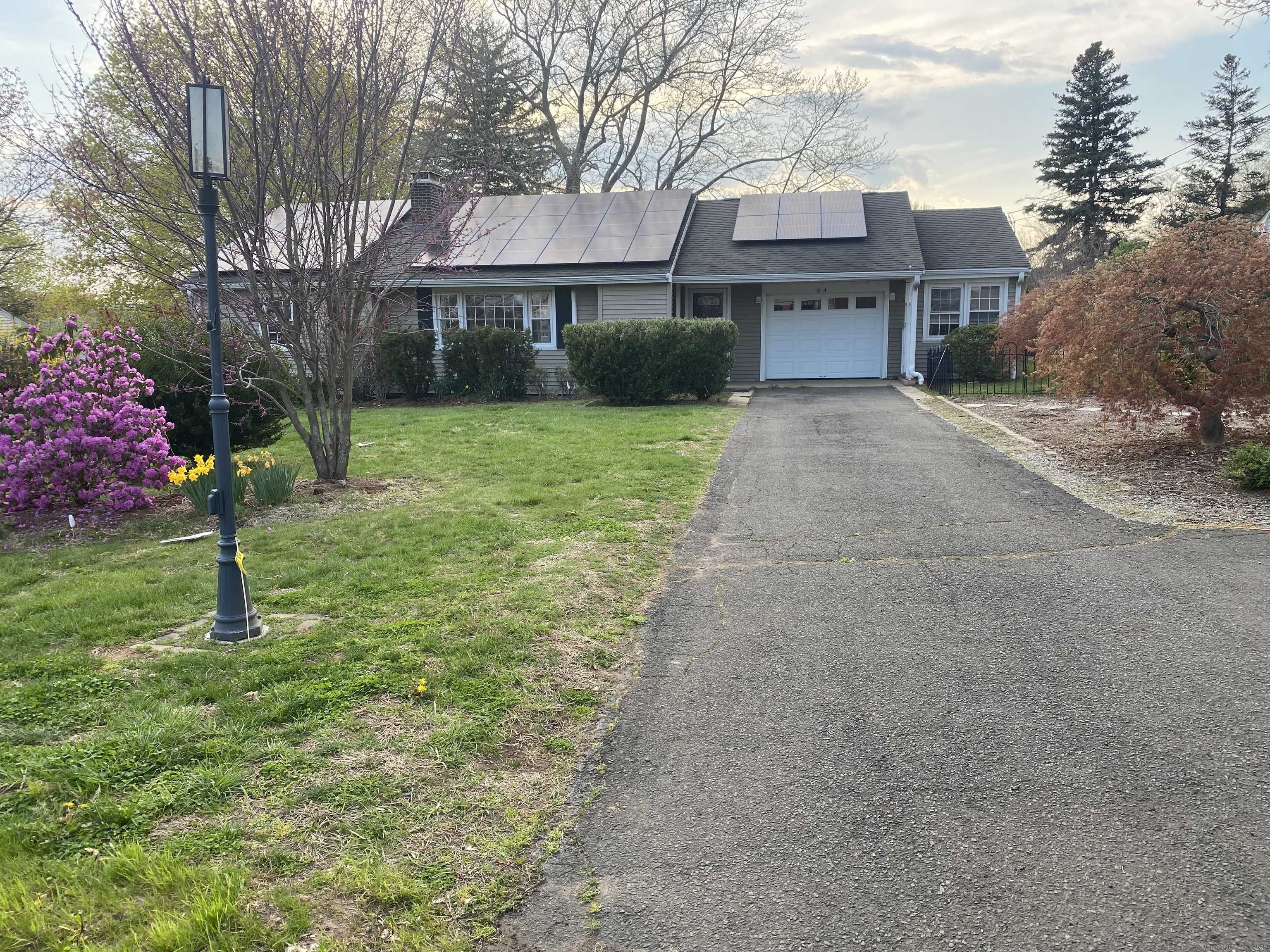 64 High Street, Portland, CT 06480