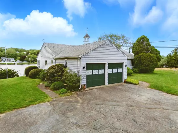 Stonington, CT 06378,27 Wilbur Road