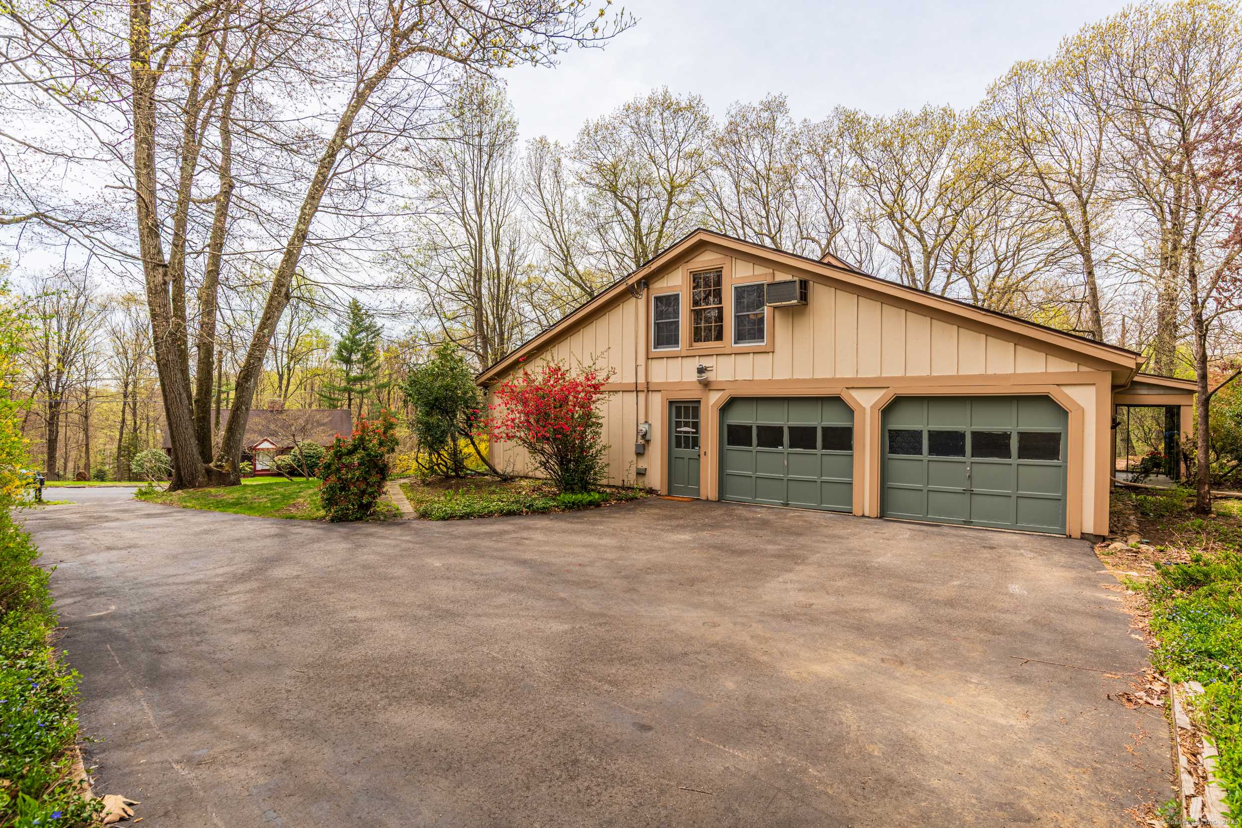 Shelton, CT 06484,65 Cloverdale Avenue