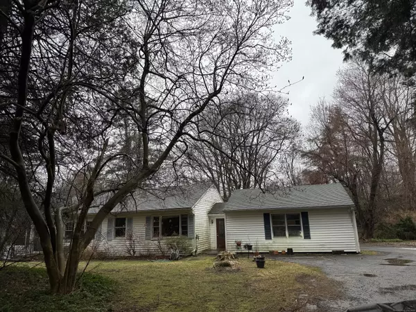 Ridgefield, CT 06877,217 Danbury Road