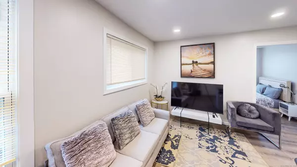 New Haven, CT 06511,591 Orchard Street