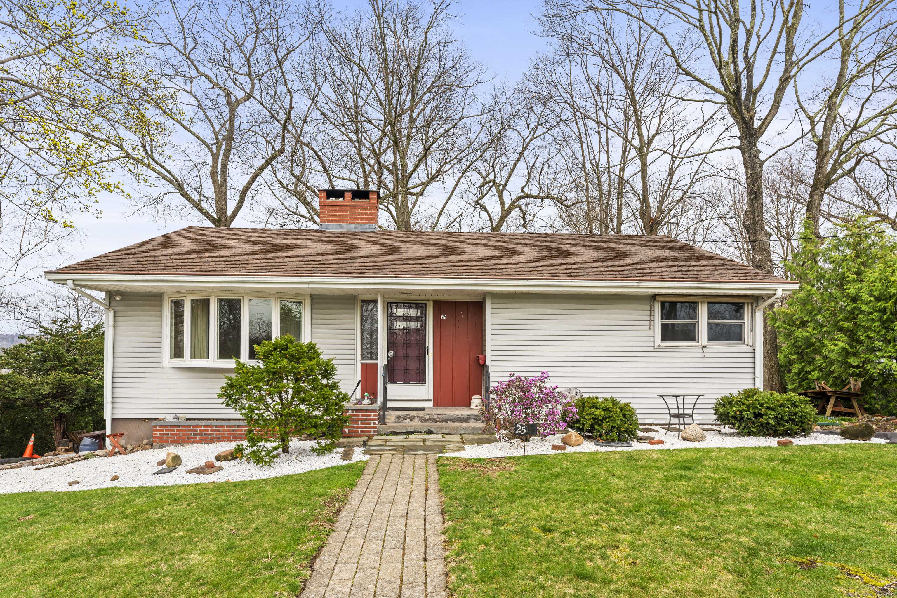 25 Sunnyslope Drive, Middletown, CT 06457