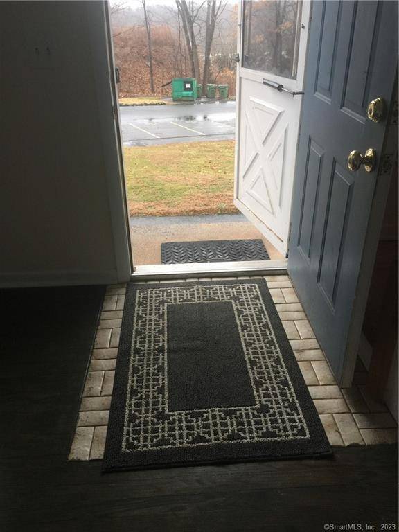 Southington, CT 06489,273 Queen Street #APT 15E