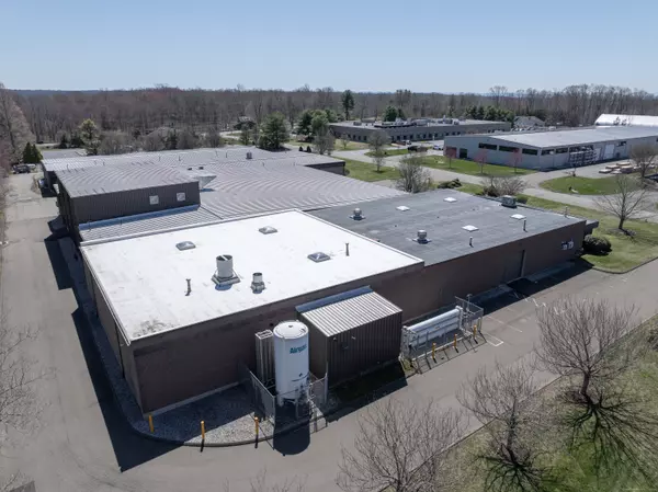 Branford, CT 06405,8-14 Baldwin Drive