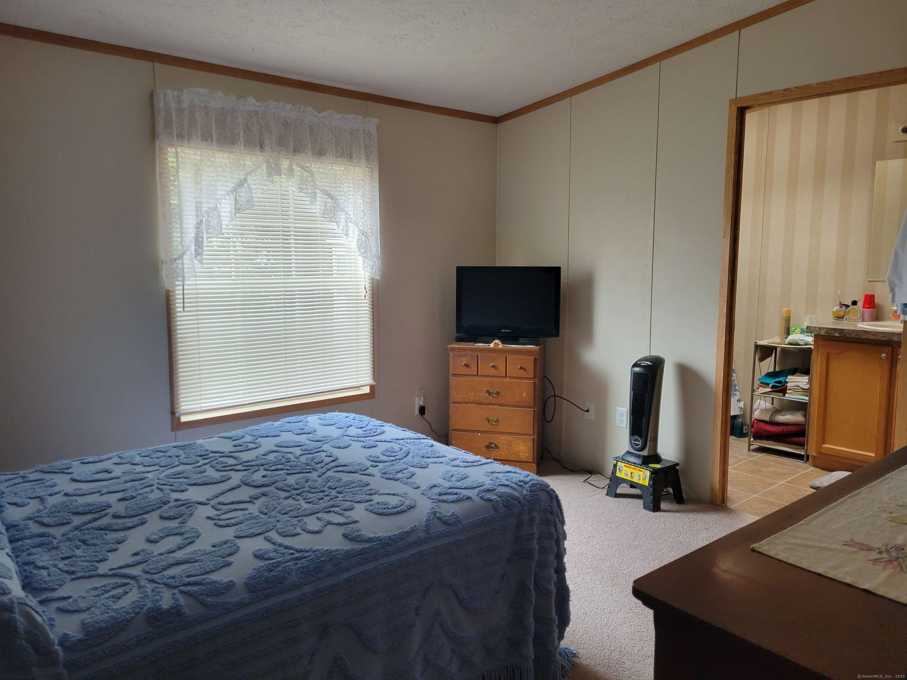 Stonington, CT 06378,15 Circle Drive