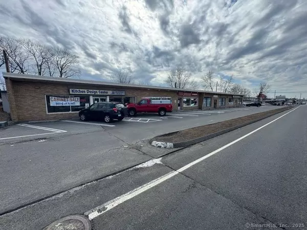 Orange, CT 06477,278 Boston Post Road