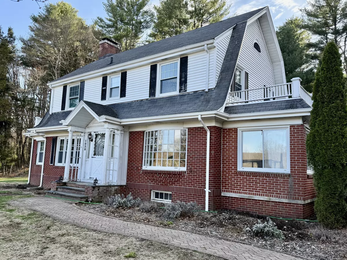 Thompson, CT 06255,1038 Riverside Drive