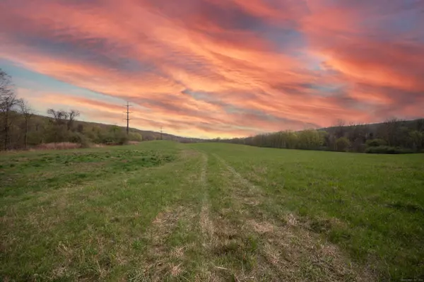 New Milford, CT 06776,45 Old Pumpkin Hill Road