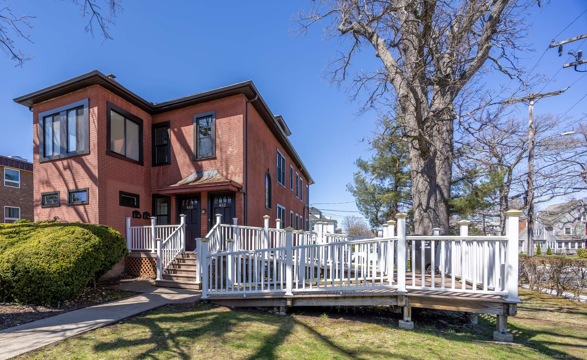 850 Farmington Avenue #c, West Hartford, CT 06119