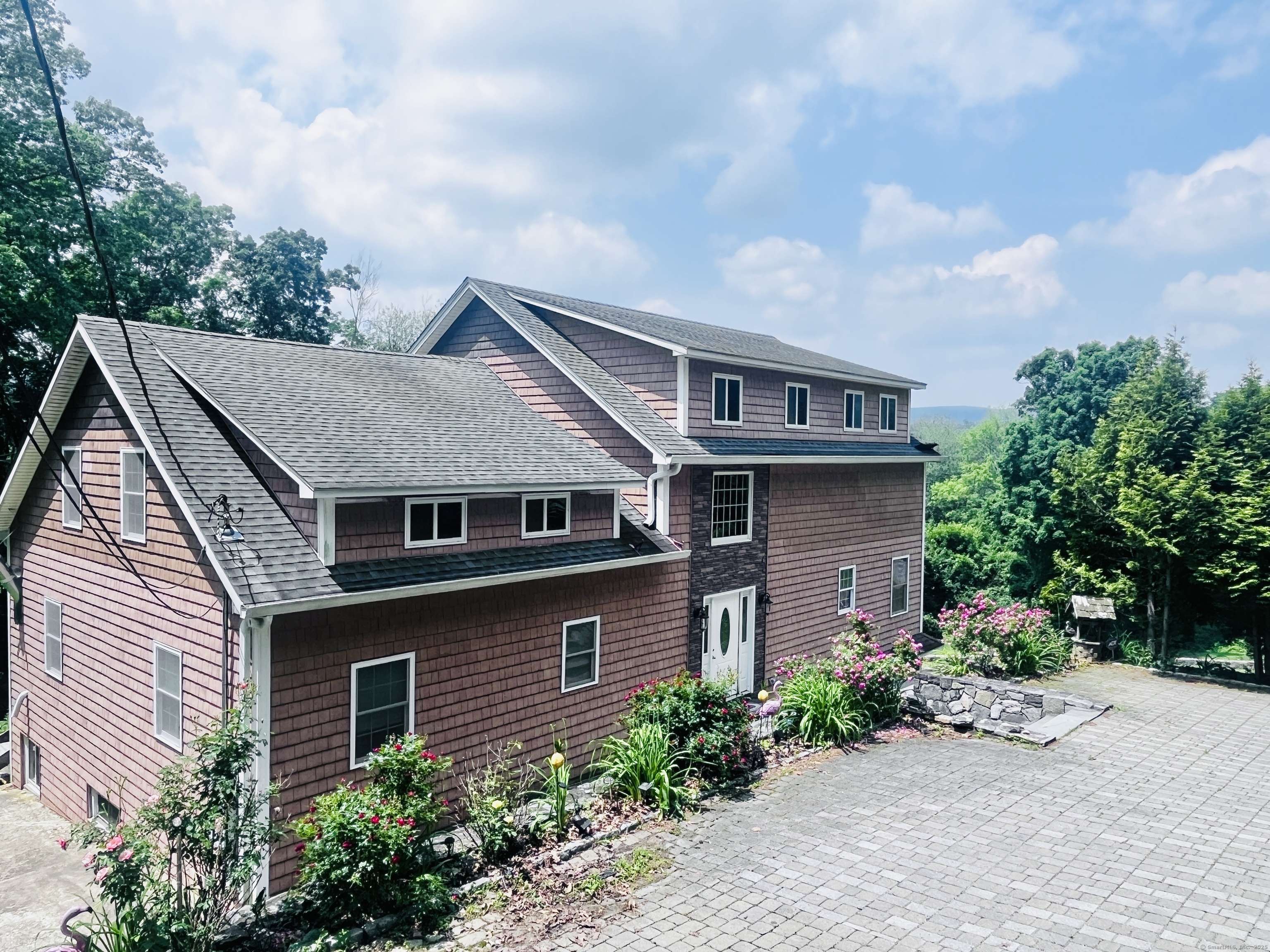New Fairfield, CT 06812,37 Fulton Drive
