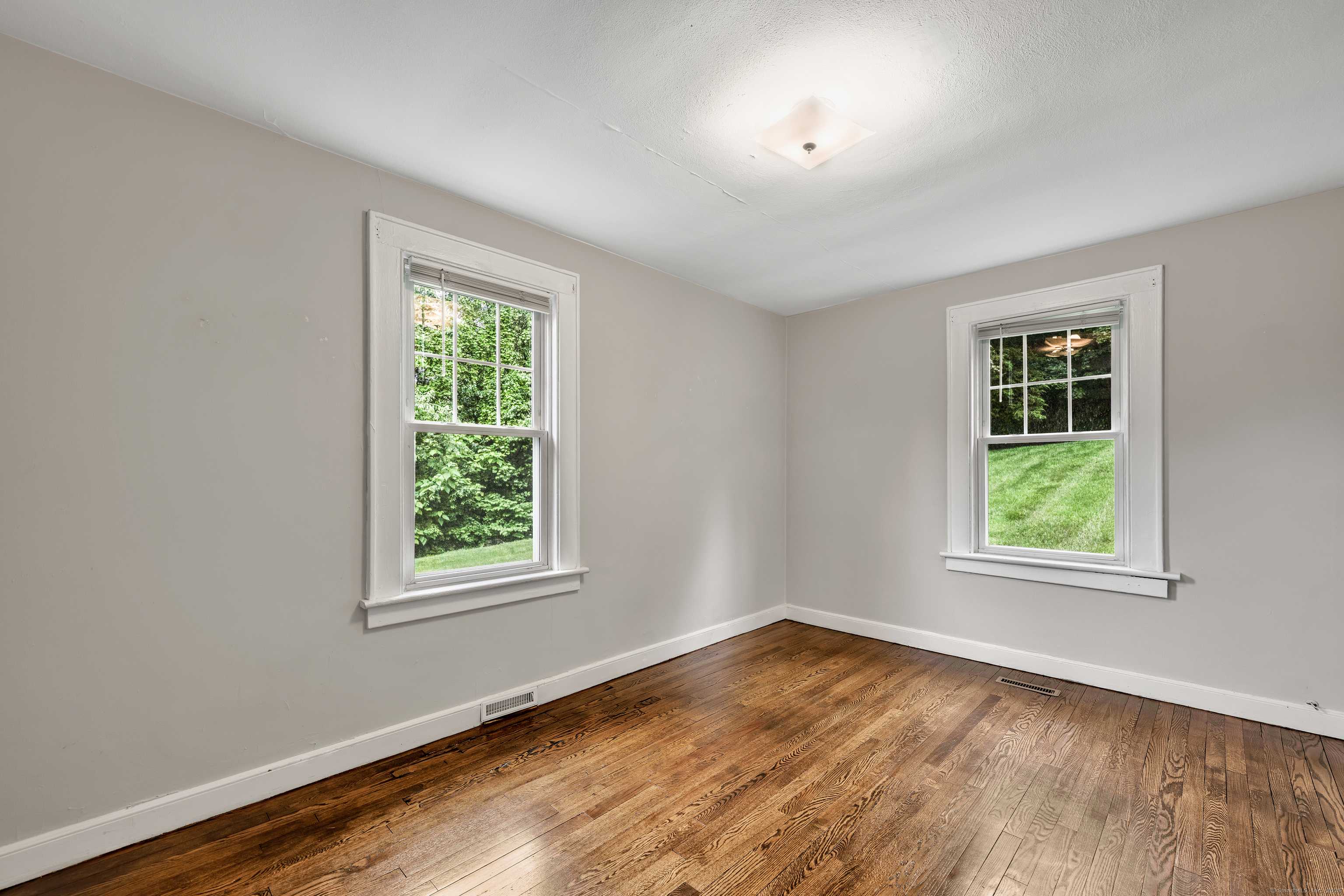 Seymour, CT 06483,310 Lakeview Avenue