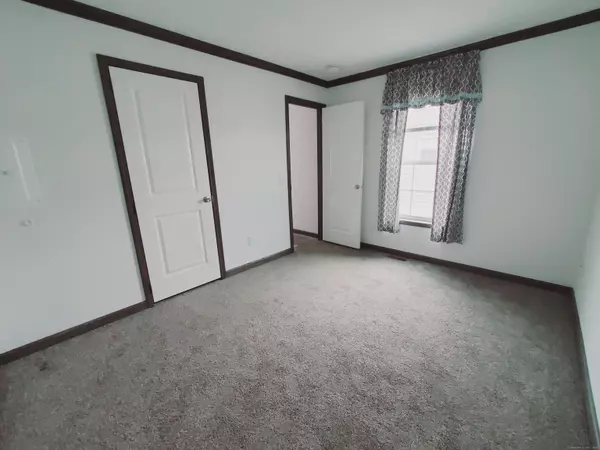 Branford, CT 06405,525 East Main Street #8