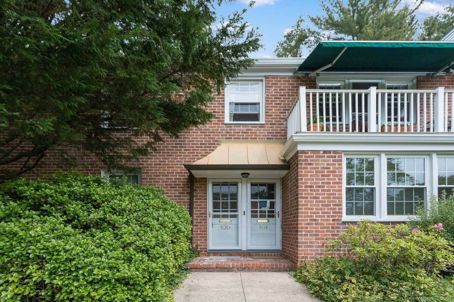 100 Putnam Park Park #100, Greenwich, CT 06830