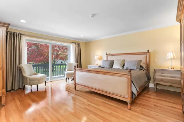 Norwalk, CT 06855,119 Gregory Boulevard #APT 32