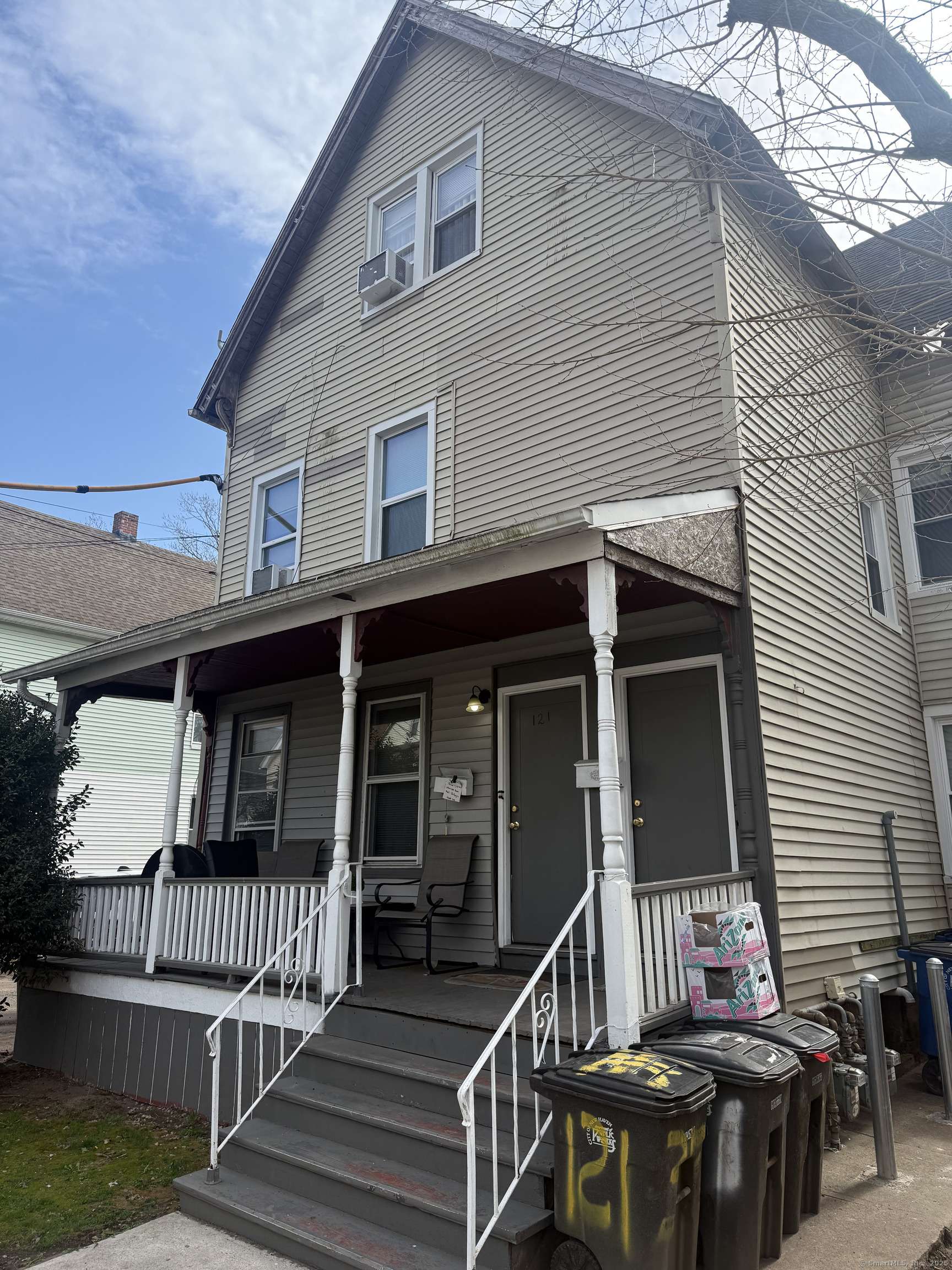 New Haven, CT 06519,121 Plymouth Street