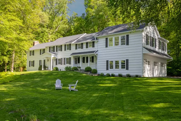 148 West Hills Road, New Canaan, CT 06840