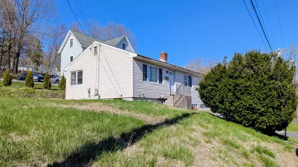 6 Hillside Avenue, Danbury, CT 06811