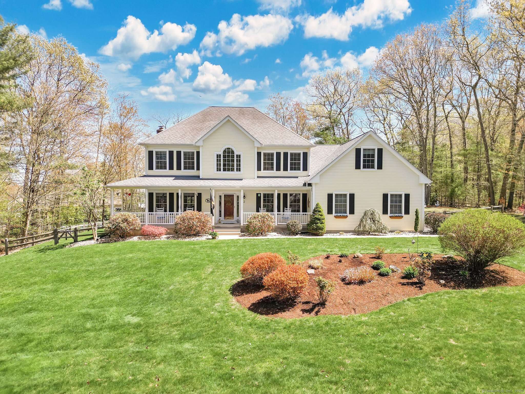 2 Highland Oak Drive, Ellington, CT 06029