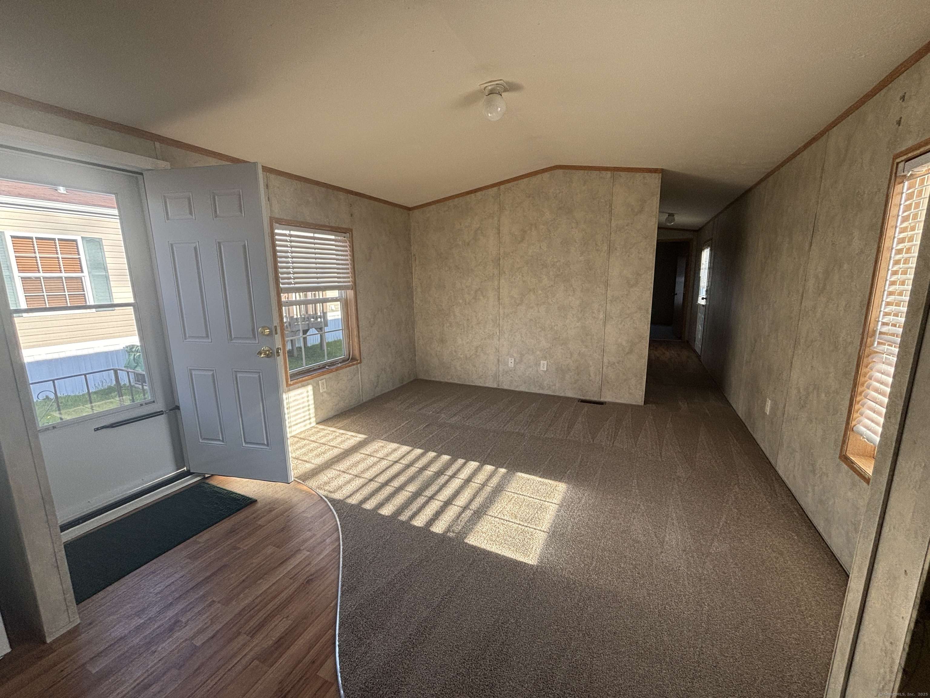 Branford, CT 06405,19 Leetes Island Road #TRLR 25