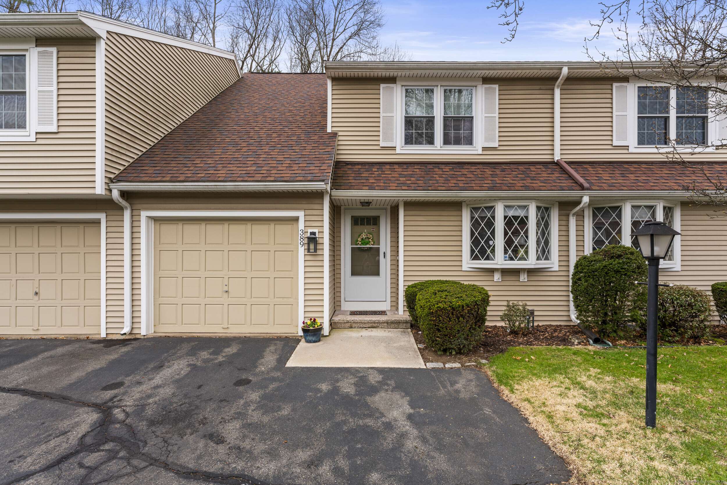 389 The Meadows #389, Enfield, CT 06082